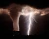 tornado-lightning-lrg.jpg